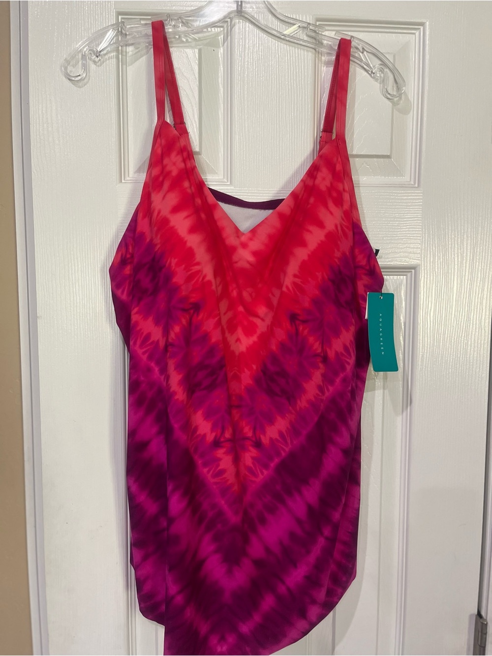 Women’s Tie-Dye V-Neck tankini swim Top - Pink/Red